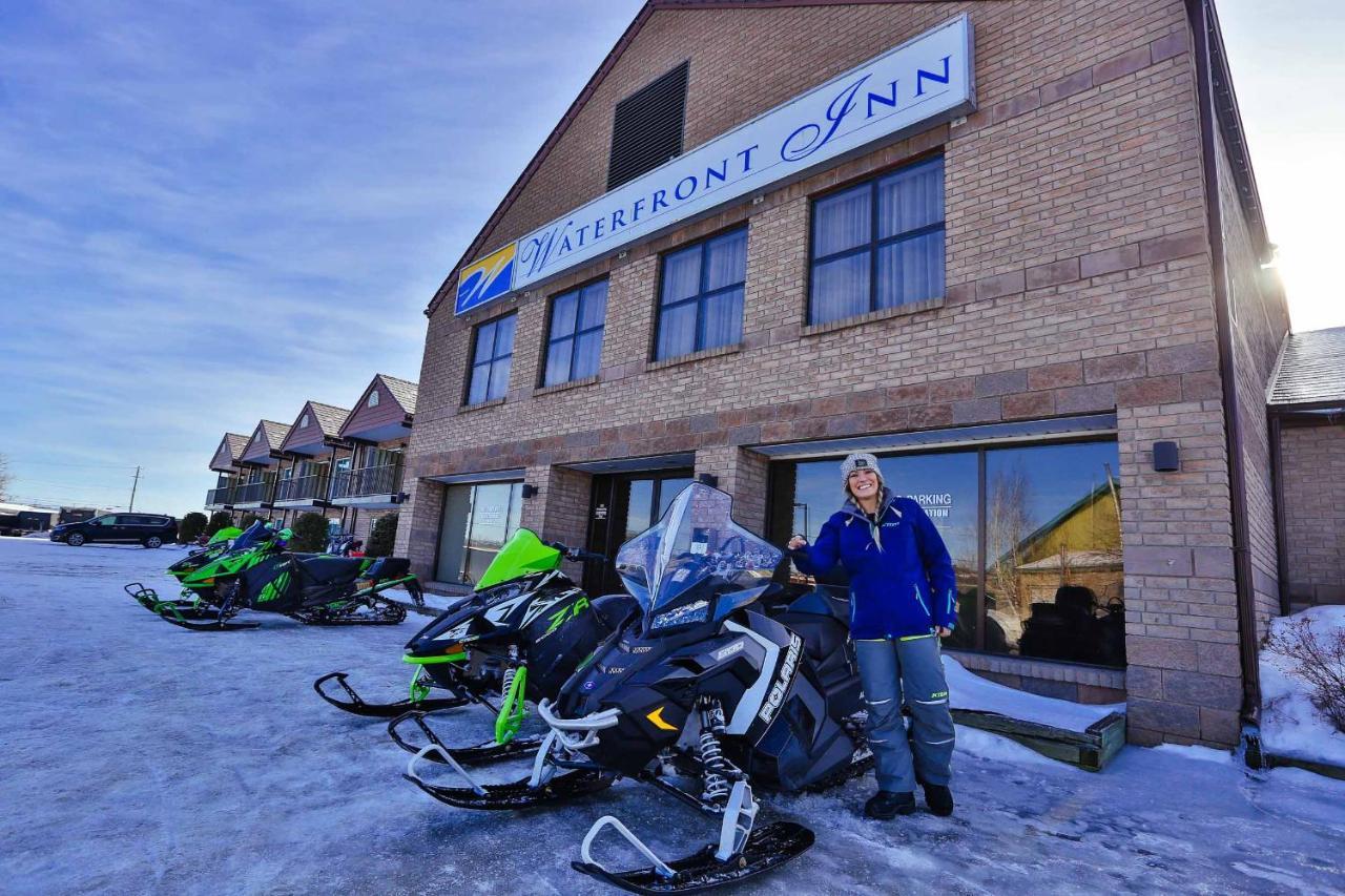New Liskeard Waterfront Inn מראה חיצוני תמונה