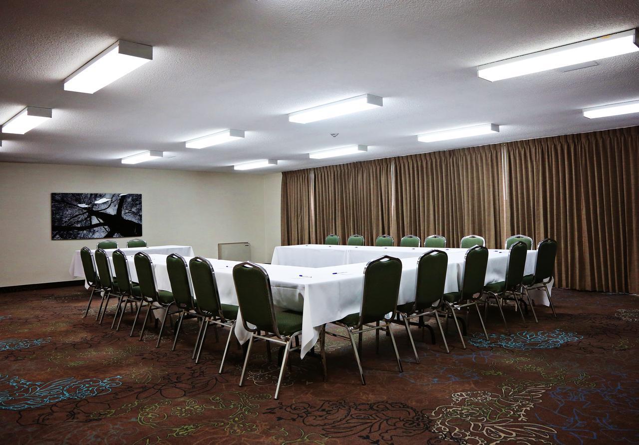 New Liskeard Waterfront Inn מראה חיצוני תמונה